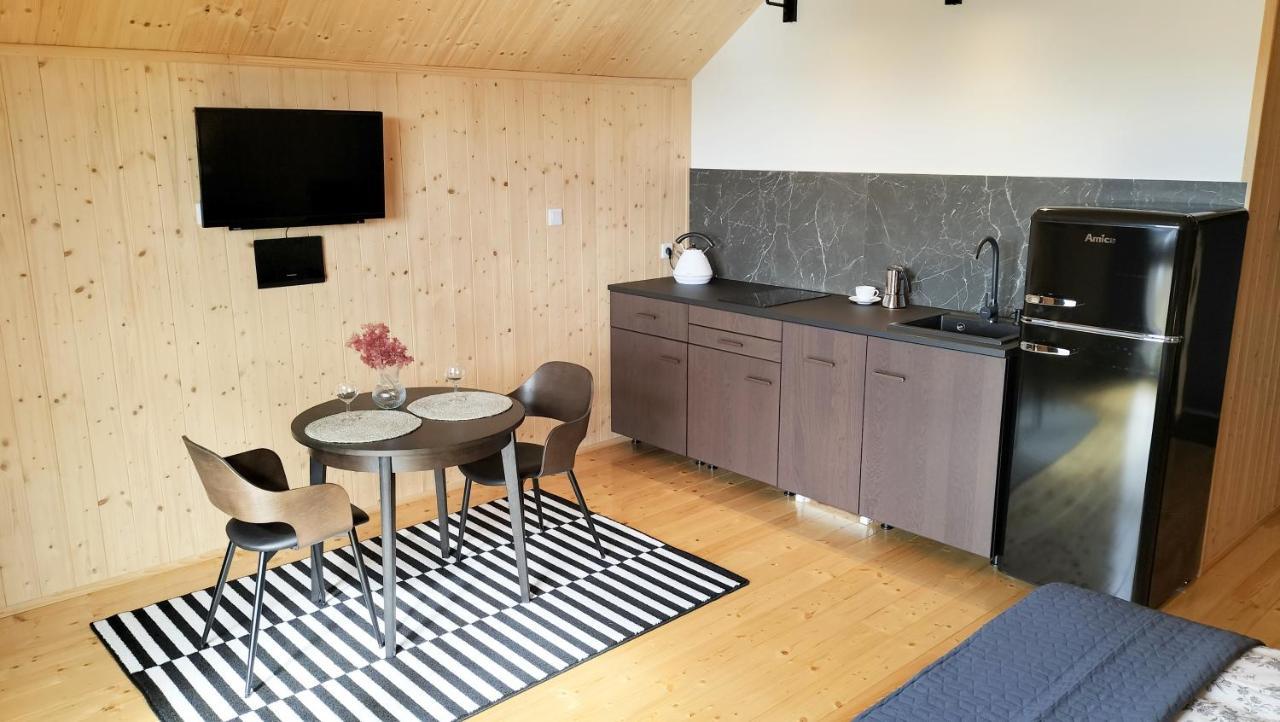 Dzikie Lisko - Apartament Z Klimatyzacja Lesko Zewnętrze zdjęcie