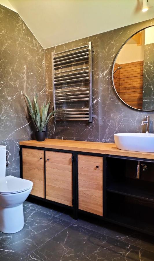 Dzikie Lisko - Apartament Z Klimatyzacja Lesko Zewnętrze zdjęcie